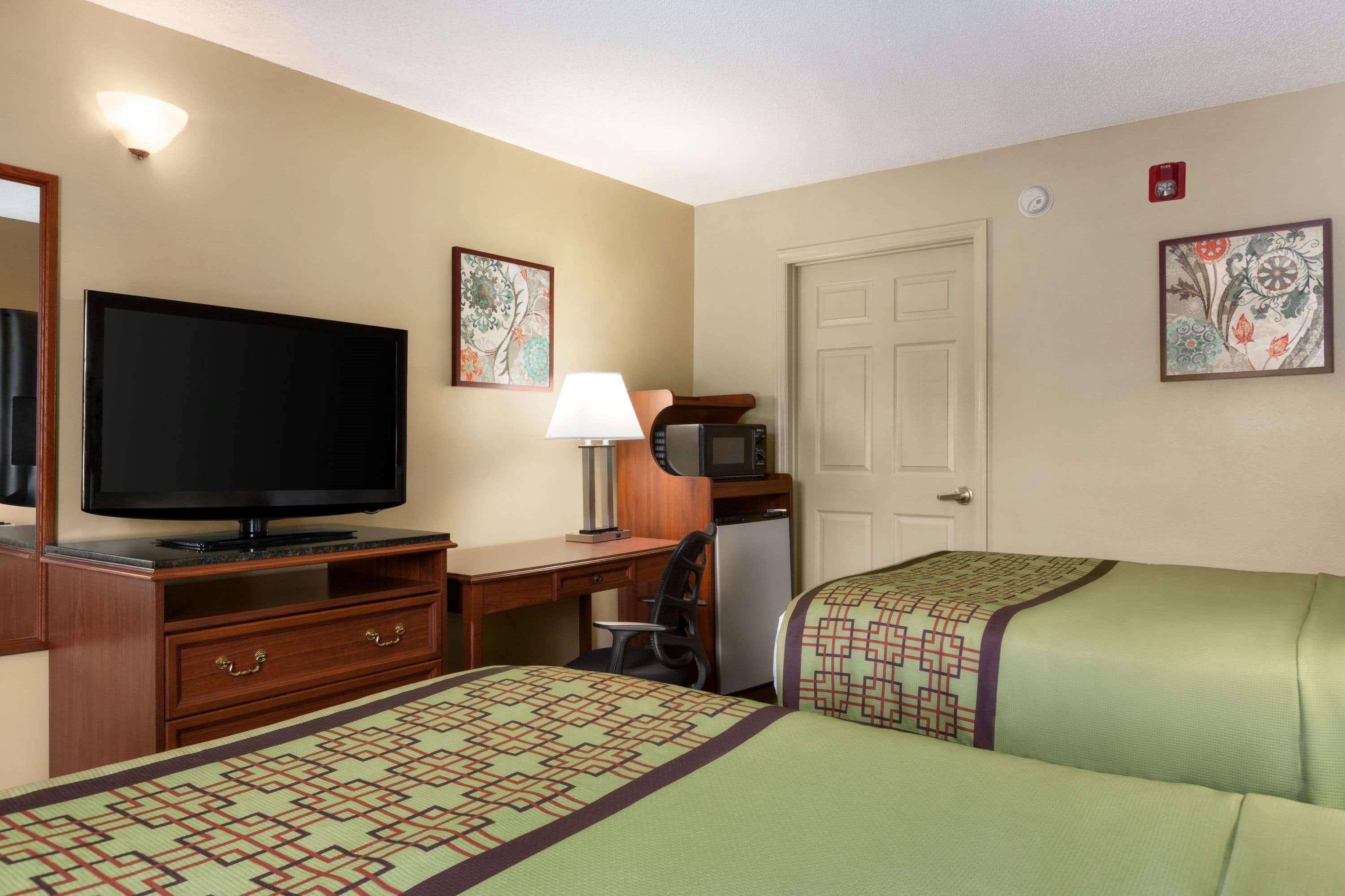 Baymont By Wyndham Warner Robins Motel Buitenkant foto
