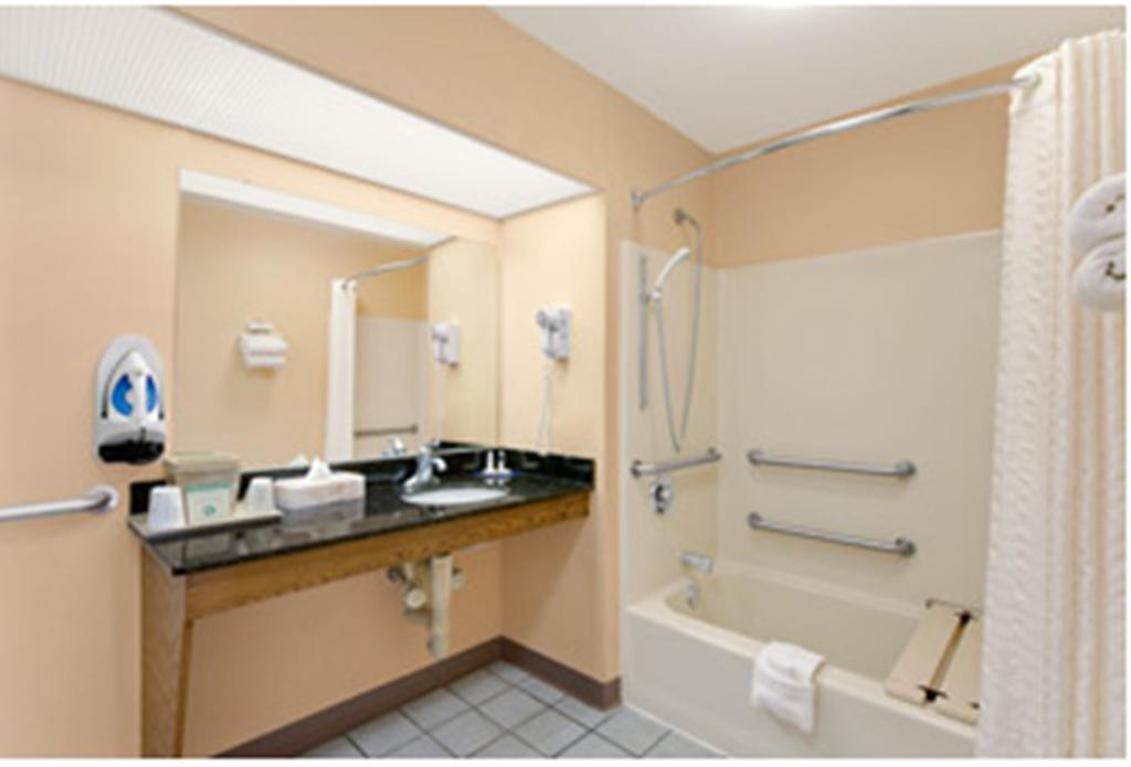Baymont By Wyndham Warner Robins Motel Buitenkant foto